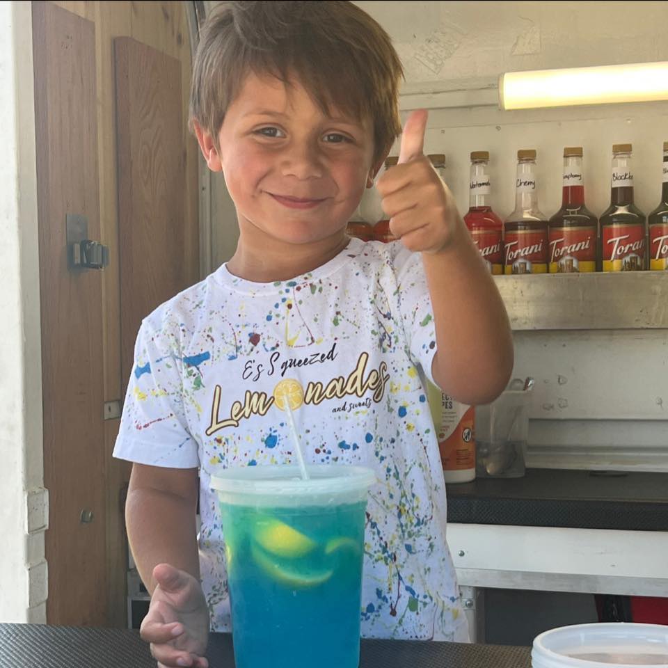 E\'s Squeezed Lemonade photo