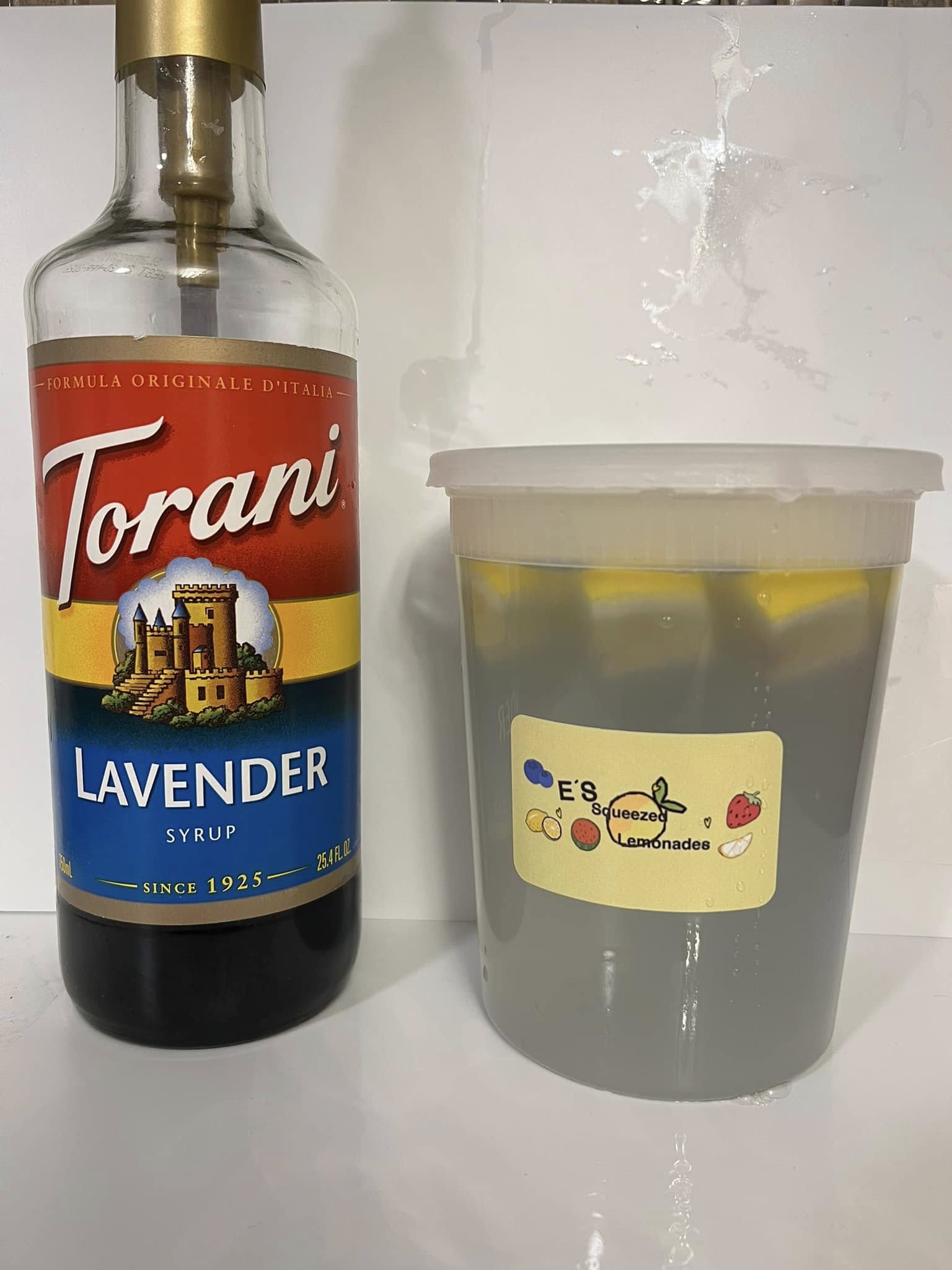 E\'s Squeezed Lemonade photo