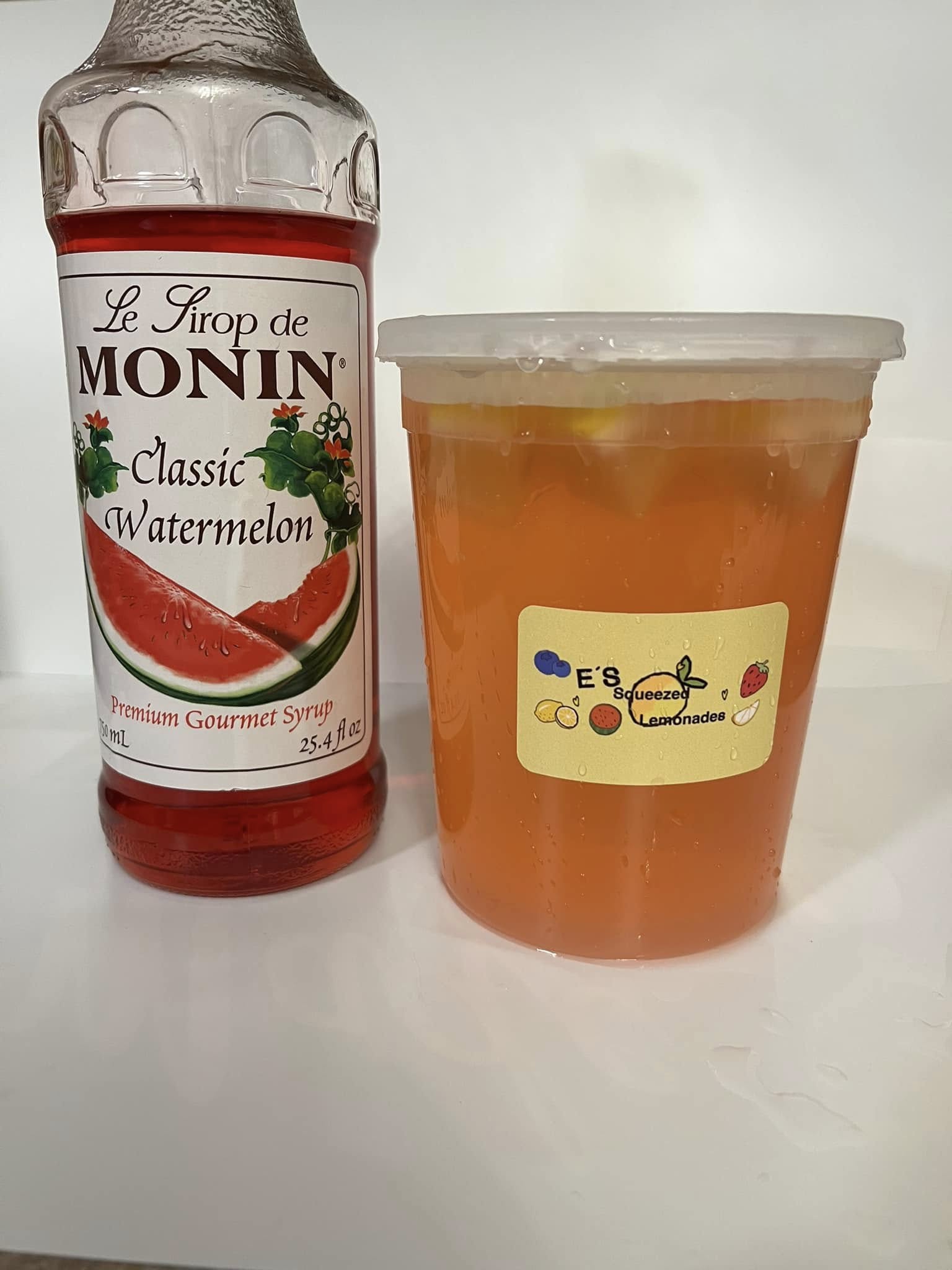 E\'s Squeezed Lemonade photo